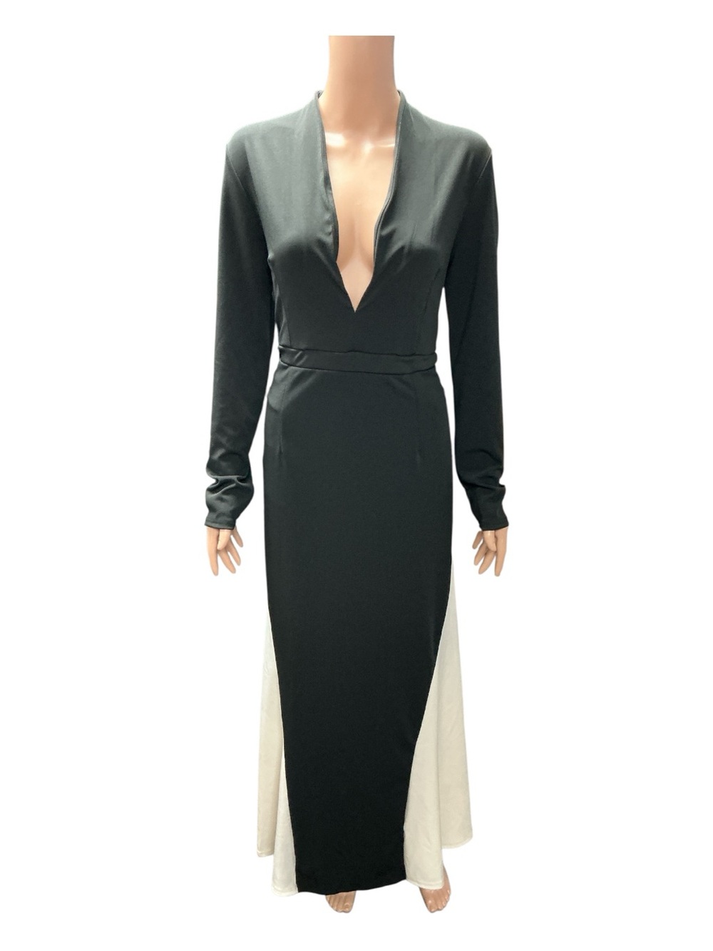Gottex - NWT - Black and Cream Long-Sleeve Plunging Maxi Dress